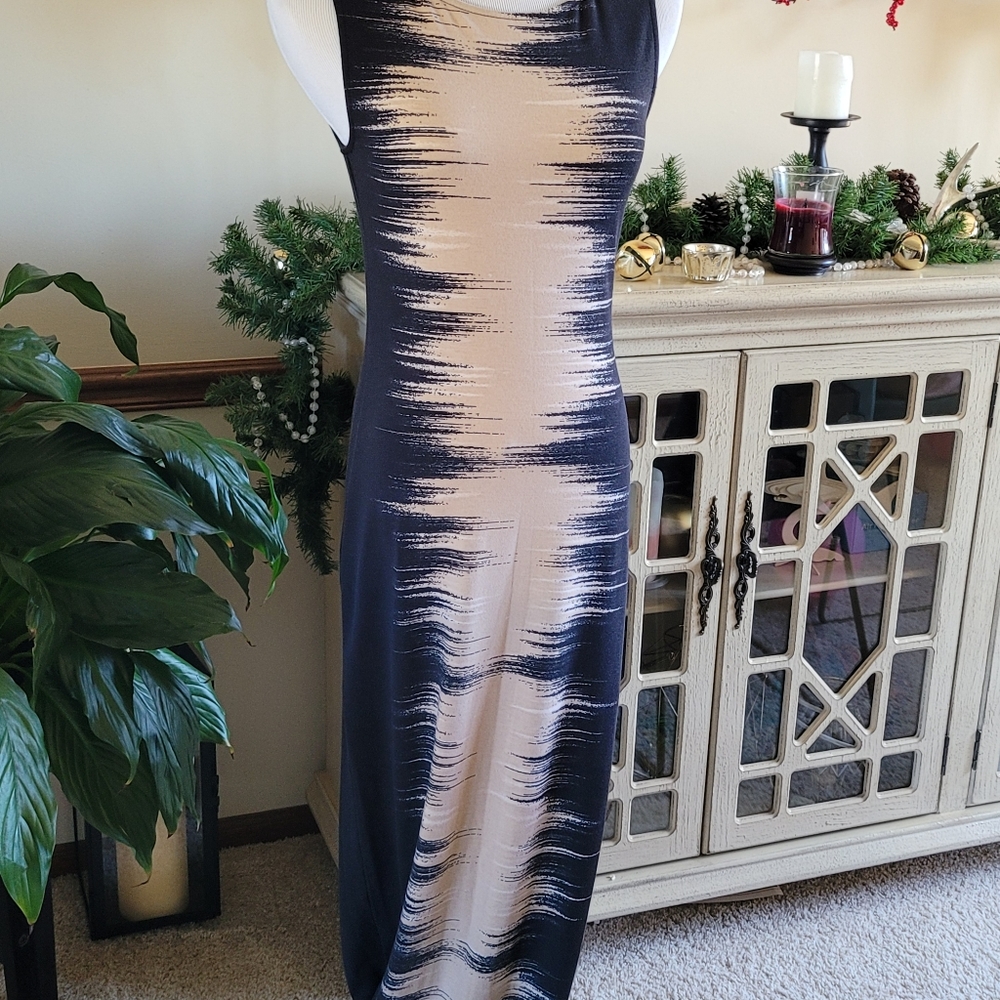Bar III maxi sleeveless dress sz S